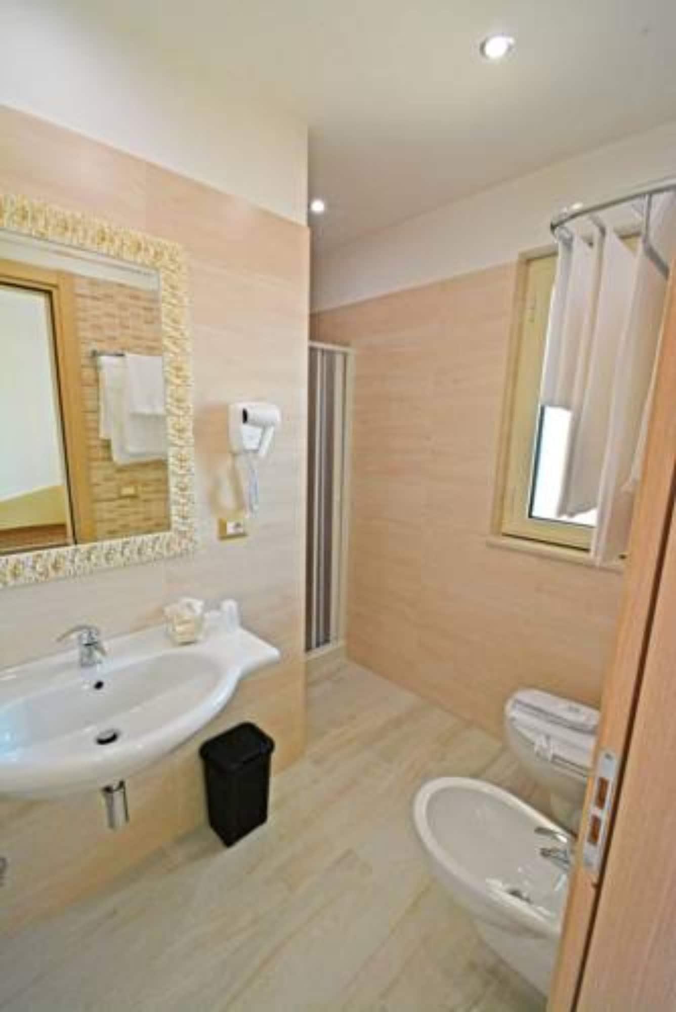 Hotel Incanto Остуни Экстерьер фото